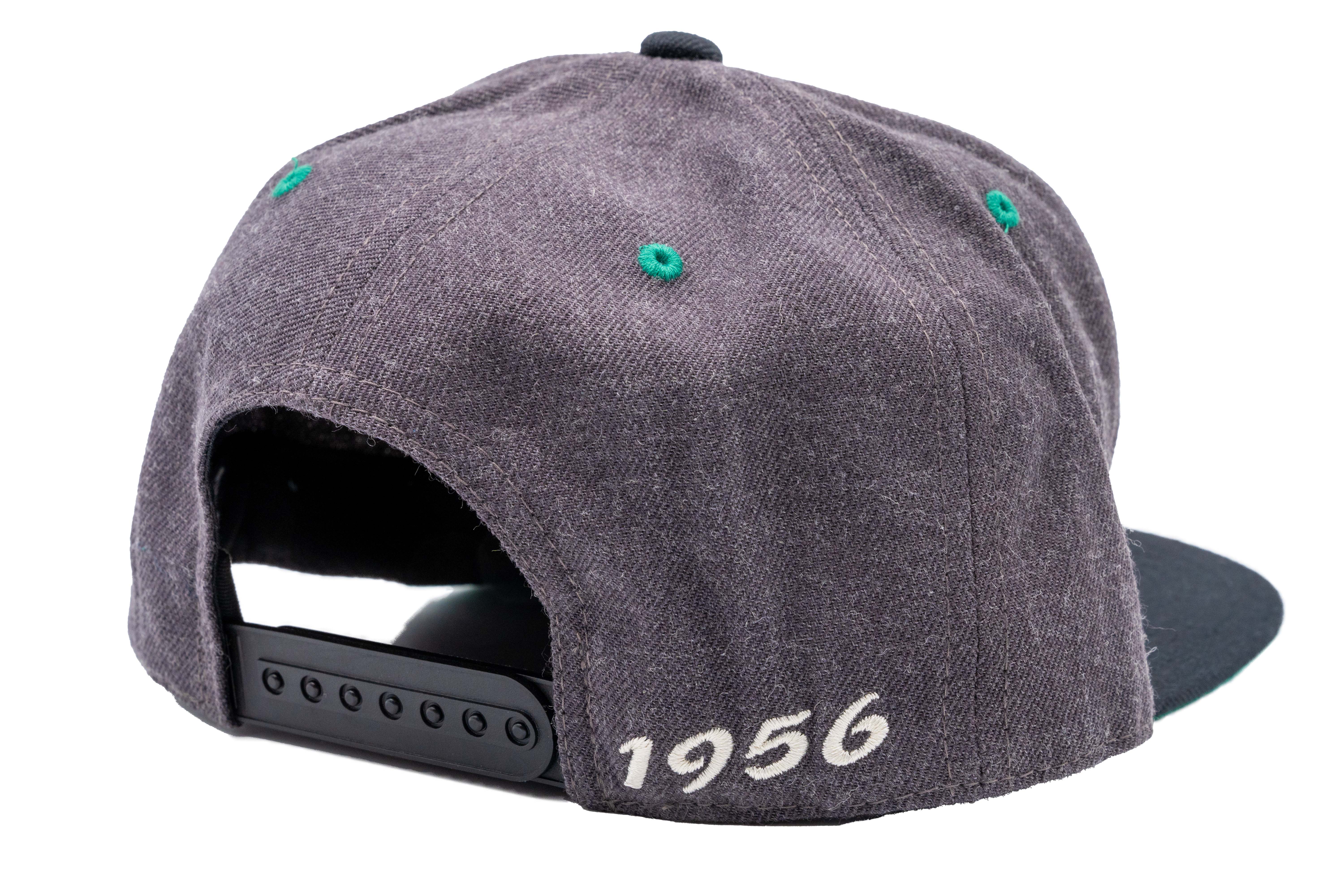Snapback Cap "Tannenzäpfle"